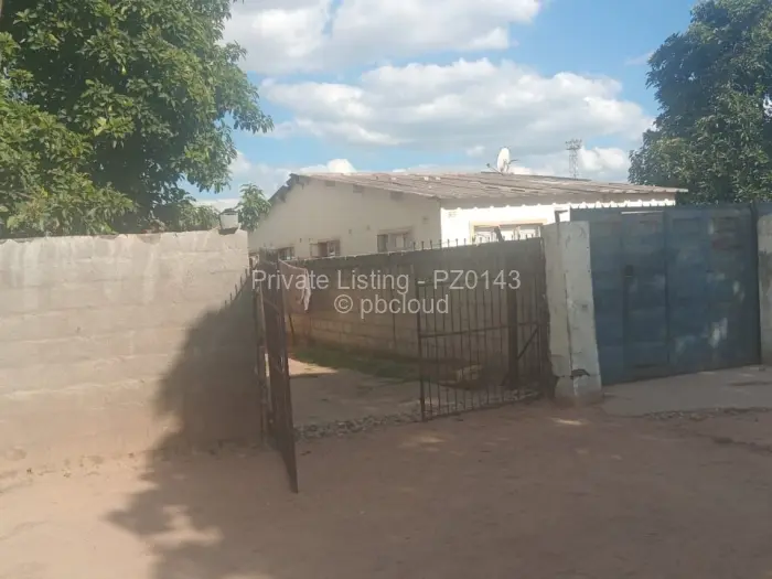 House for Sale in Mabvuku, Harare