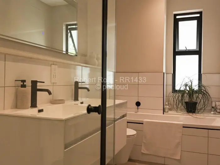 Townhouse/Cluster for Sale in Borrowdale, Harare