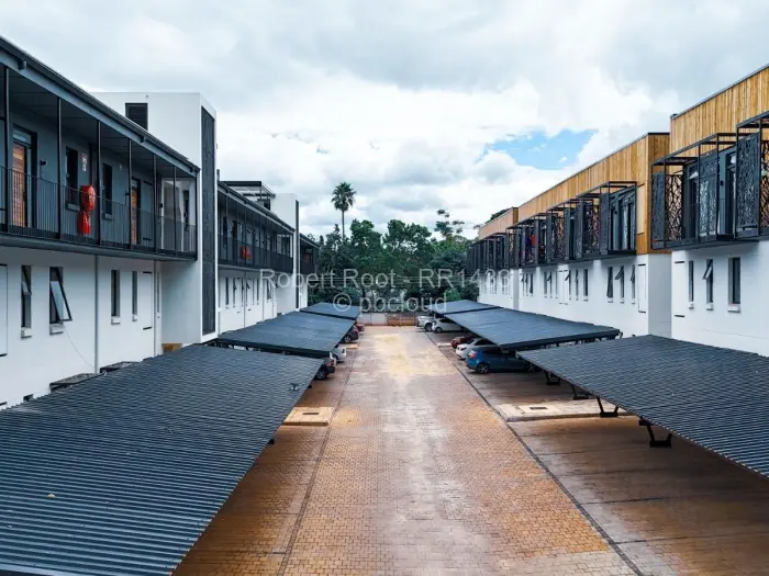 Townhouse/Cluster for Sale in Borrowdale, Harare