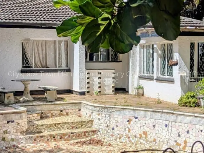 3 Bedroom House for Sale in Mabelreign, Harare