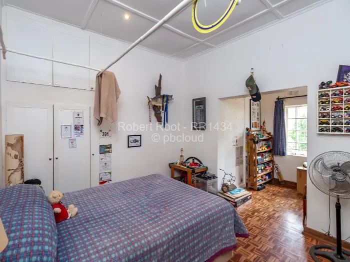 5 Bedroom House for Sale in Umwinsidale, Harare