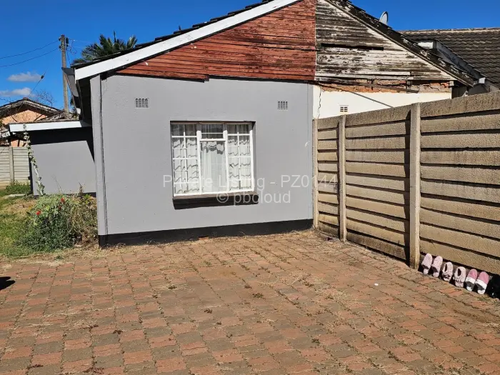 House for Sale in Sunridge, Harare