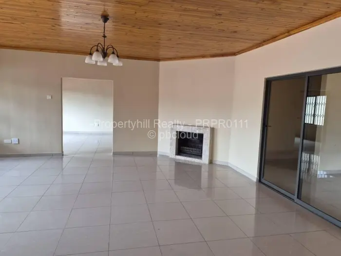 5 Bedroom House to Rent in Mount Pleasant Heights, Harare