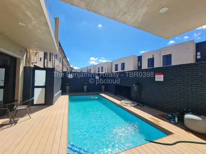 Flat/Apartment to Rent in Strathaven, Harare