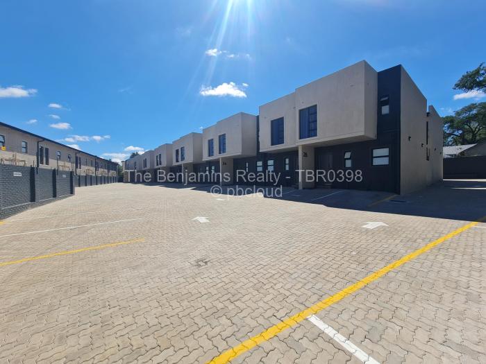 Flat/Apartment to Rent in Strathaven, Harare