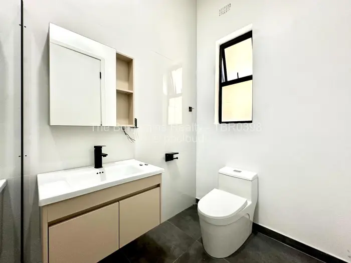 Flat/Apartment to Rent in Strathaven, Harare