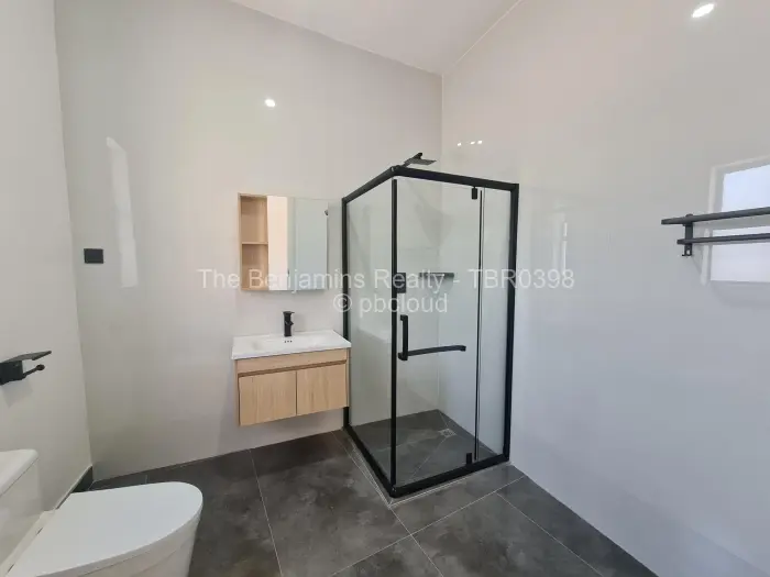 Flat/Apartment to Rent in Strathaven, Harare