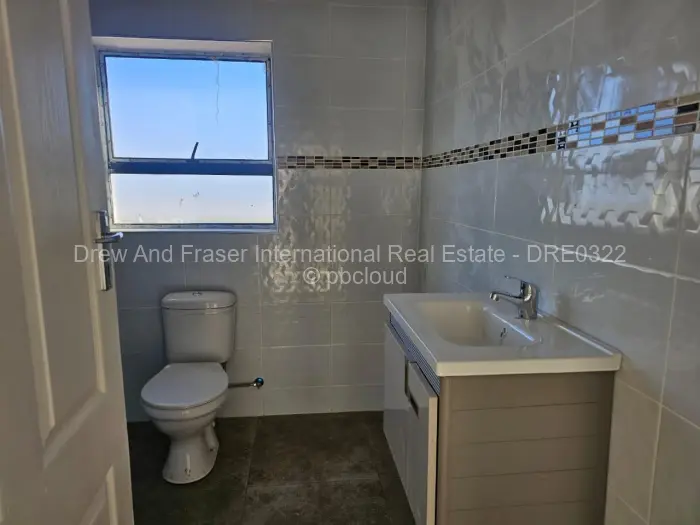 4 Bedroom House for Sale in Borrowdale, Harare