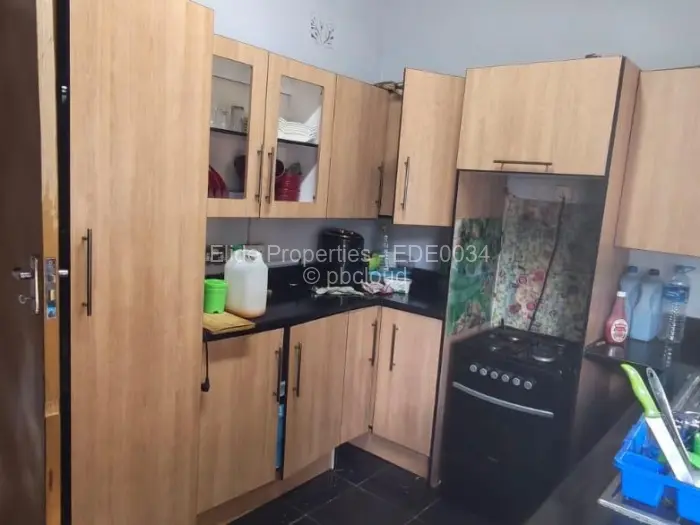 4 Bedroom House for Sale in Budiriro, Harare
