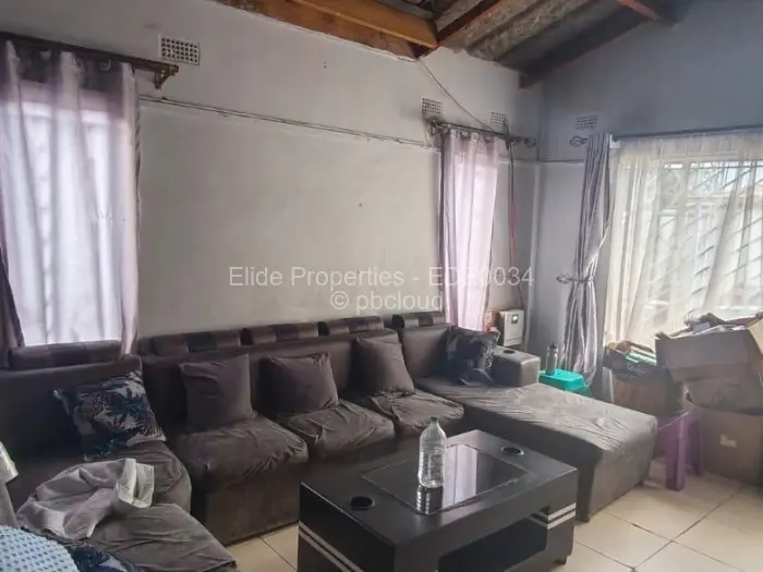 4 Bedroom House for Sale in Budiriro, Harare