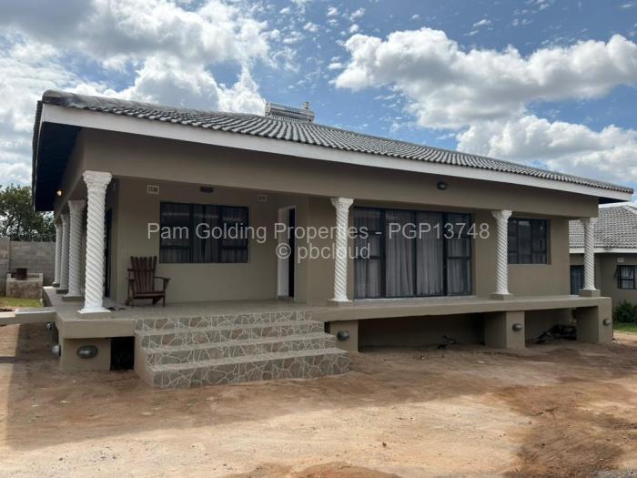 Townhouse/Cluster for Sale in Burnside, Bulawayo