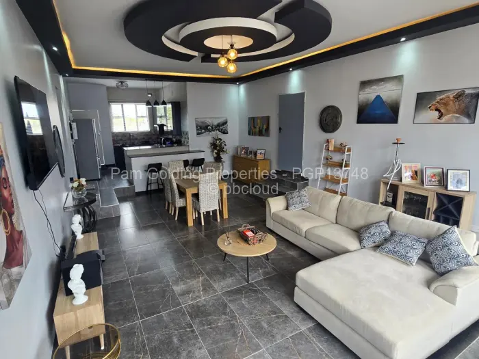 Townhouse/Cluster for Sale in Burnside, Bulawayo