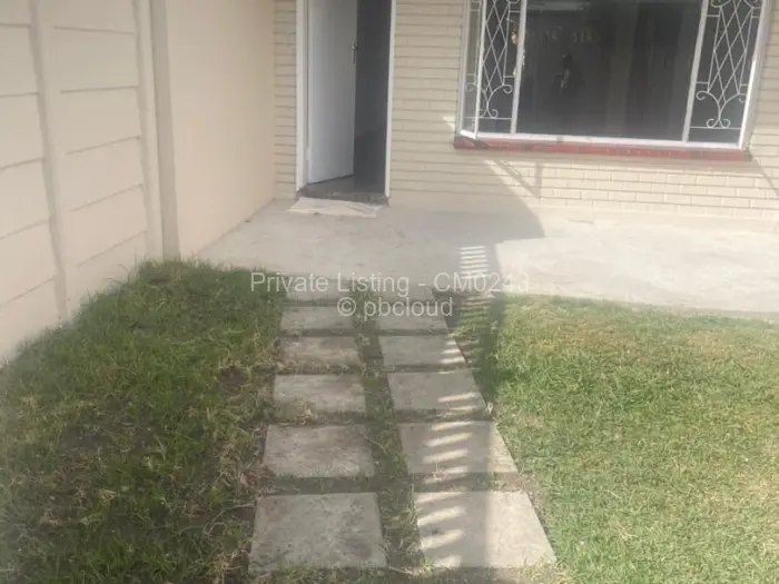 2 Bedroom Cottage/Garden Flat to Rent in Avondale, Harare