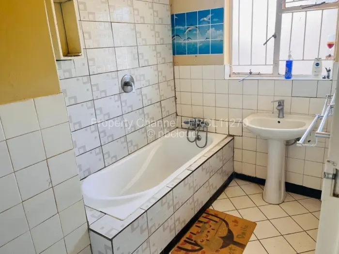 Flat/Apartment to Rent in Belvedere, Harare