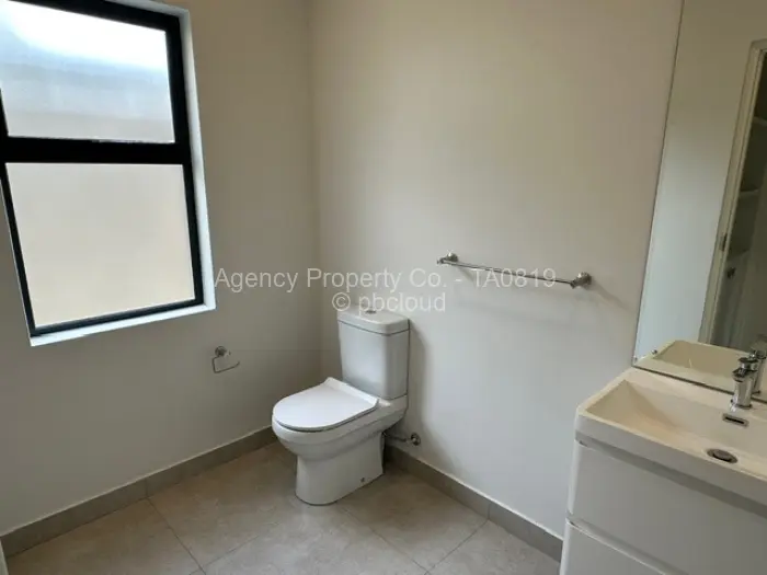 Townhouse/Cluster to Rent in Borrowdale