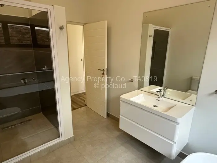 Townhouse/Cluster to Rent in Borrowdale