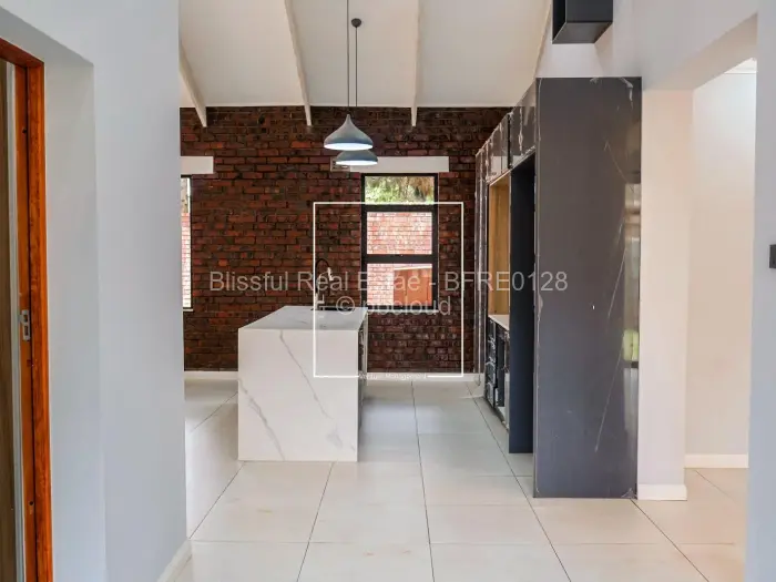 Townhouse/Cluster for Sale in Greendale, Harare