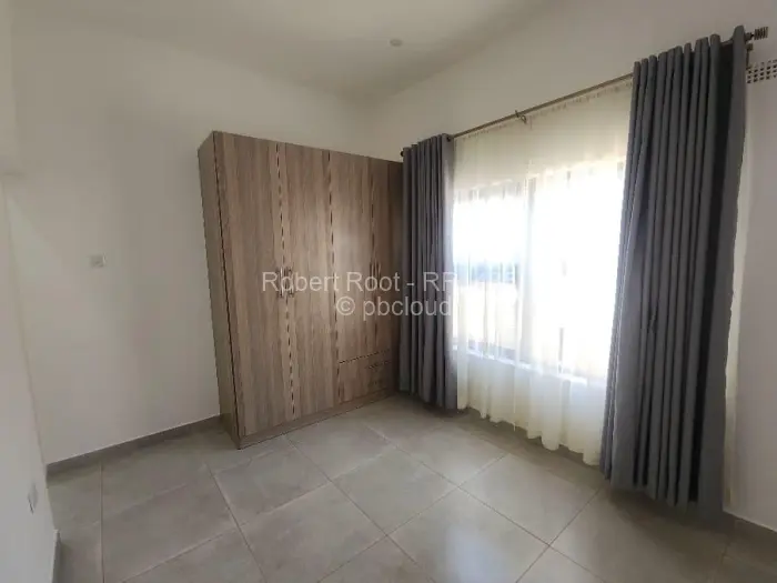 Townhouse/Cluster to Rent in Pomona