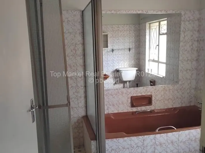 Flat/Apartment for Sale in Avenues, Harare