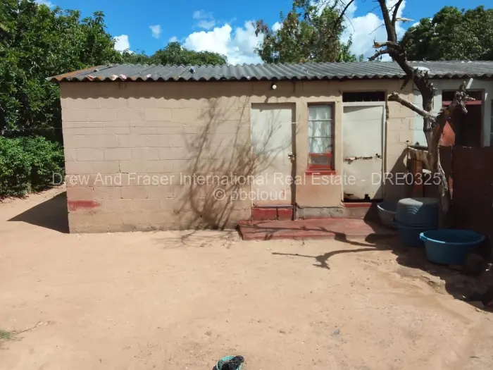 2 Bedroom House for Sale in Chinhoyi, Chinhoyi