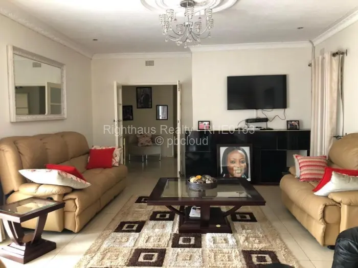 4 Bedroom House for Sale in Alexandra Park, Harare