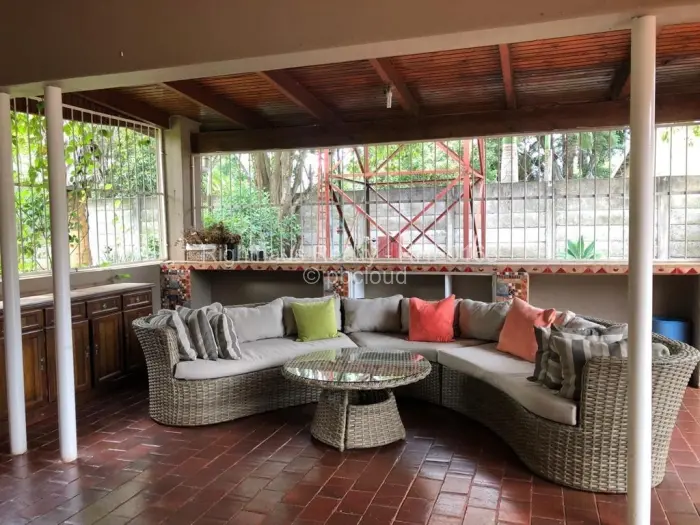 4 Bedroom House for Sale in Alexandra Park, Harare