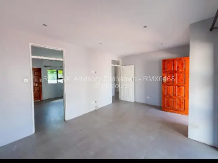 Flat/Apartment to Rent in Mabelreign, Harare