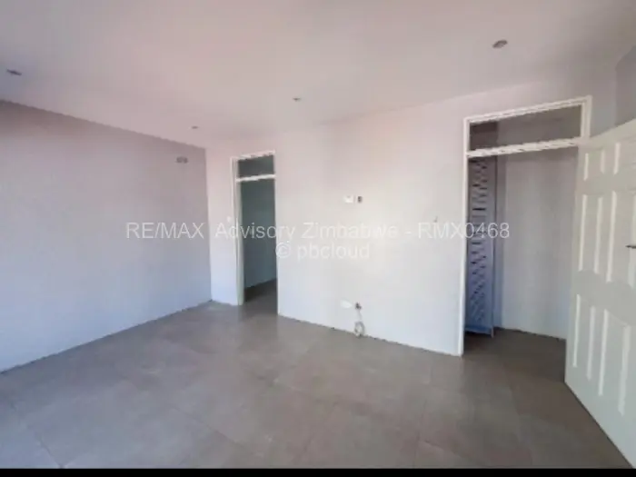 Flat/Apartment to Rent in Mabelreign, Harare