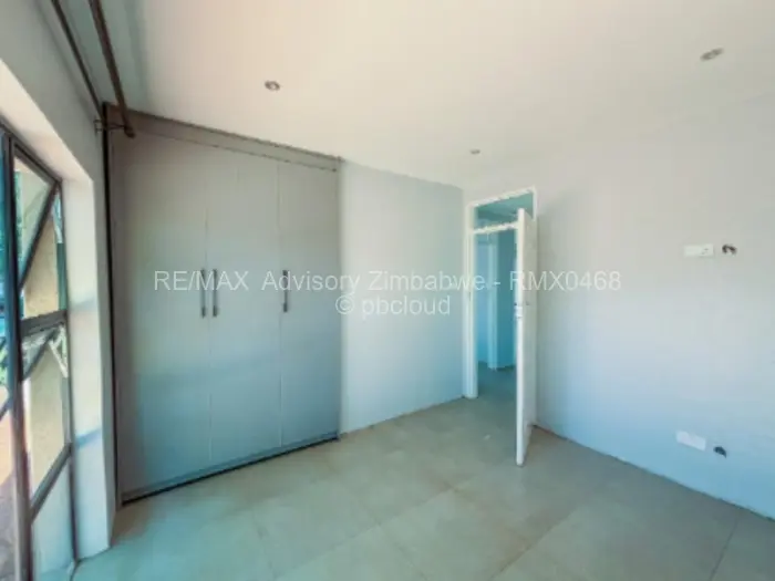 Flat/Apartment to Rent in Mabelreign, Harare