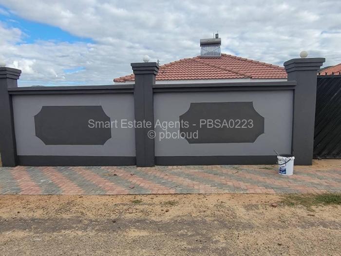 4 Bedroom House to Rent in Weirmouth, Mutare