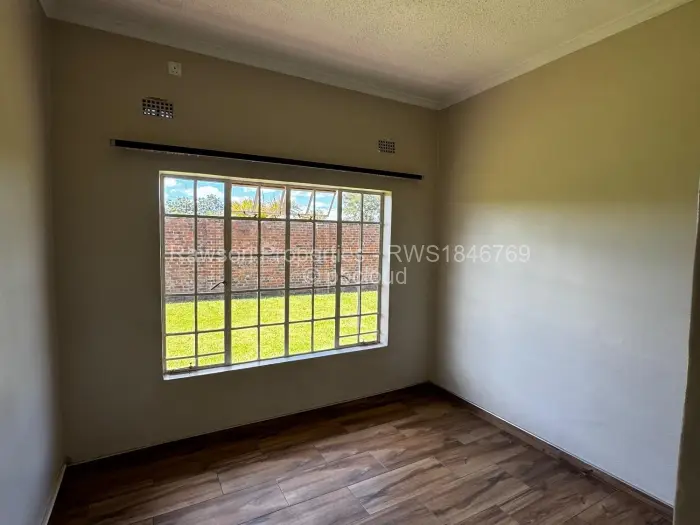 3 Bedroom Cottage/Garden Flat for Sale in Avondale West, Harare