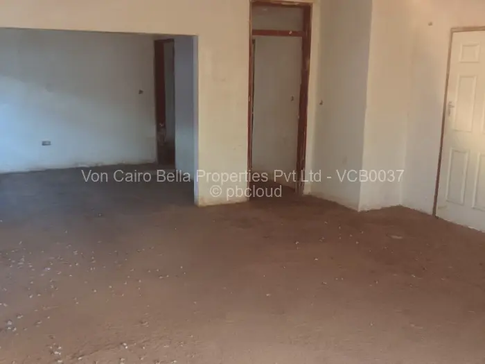 3 Bedroom House for Sale in Ruwa, Ruwa