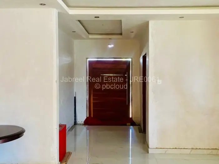 Townhouse/Cluster for Sale in Arlington, Harare