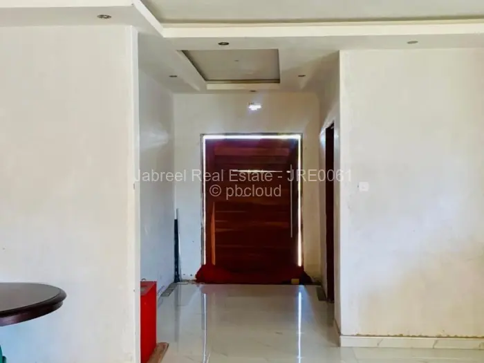 Townhouse/Cluster for Sale in Arlington, Harare