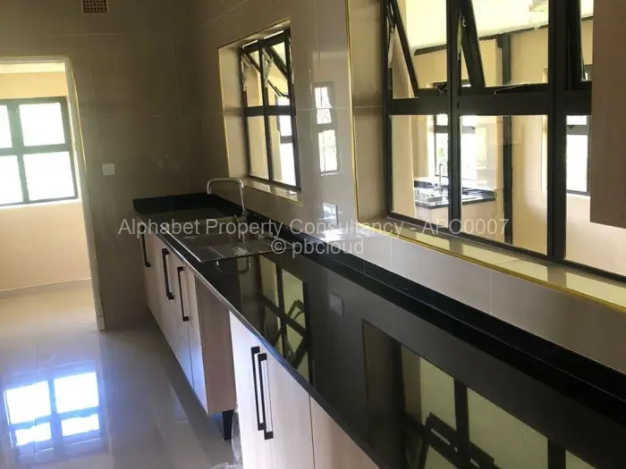 4 Bedroom House to Rent in Carrick Creagh Estate, Harare