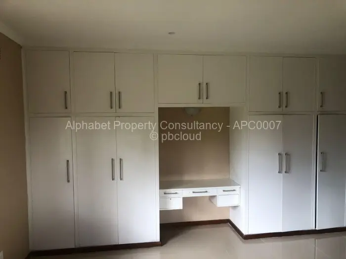 4 Bedroom House to Rent in Carrick Creagh Estate, Harare