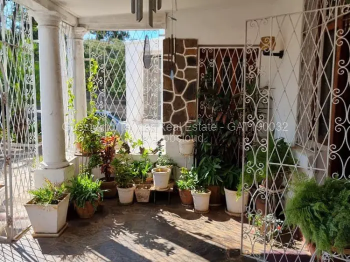 Townhouse/Cluster for Sale in Bulawayo City Centre, Bulawayo