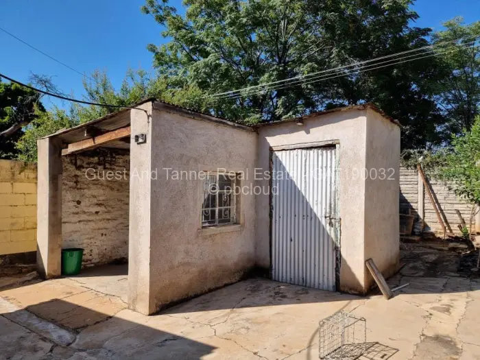 Townhouse/Cluster for Sale in Bulawayo City Centre, Bulawayo