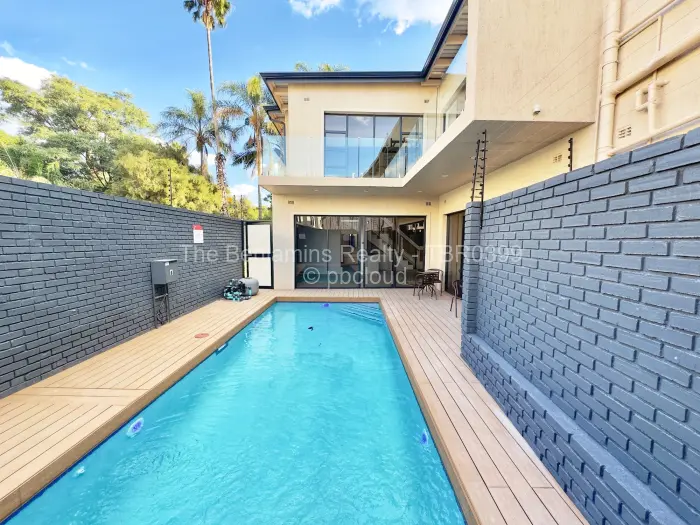 Townhouse/Cluster to Rent in Strathaven