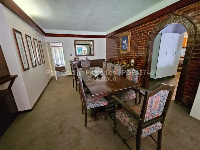 4 Bedroom House for Sale in Hillside Byo, Bulawayo