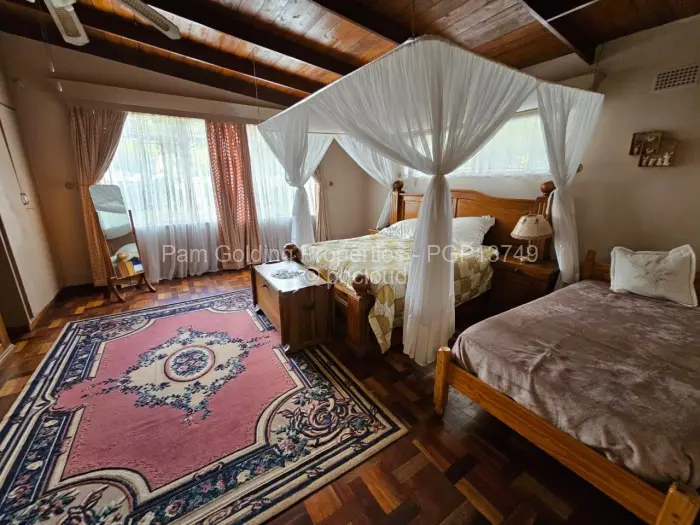 4 Bedroom House for Sale in Hillside Byo, Bulawayo