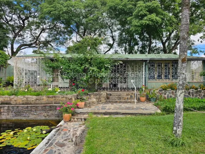 4 Bedroom House for Sale in Hillside Byo, Bulawayo