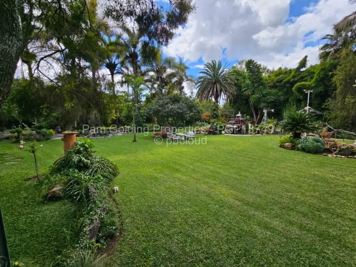 4 Bedroom House for Sale in Hillside Byo, Bulawayo