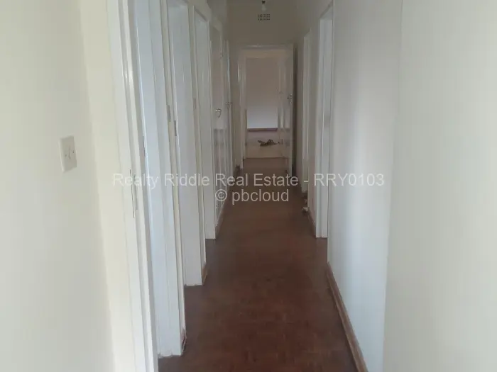 5 Bedroom House to Rent in Belvedere
