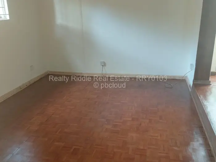 5 Bedroom House to Rent in Belvedere