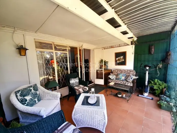 Flat/Apartment to Rent in Avondale