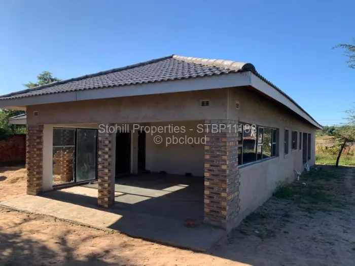 4 Bedroom House for Sale in Crowhill Views, Harare