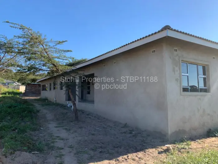 4 Bedroom House for Sale in Crowhill Views, Harare