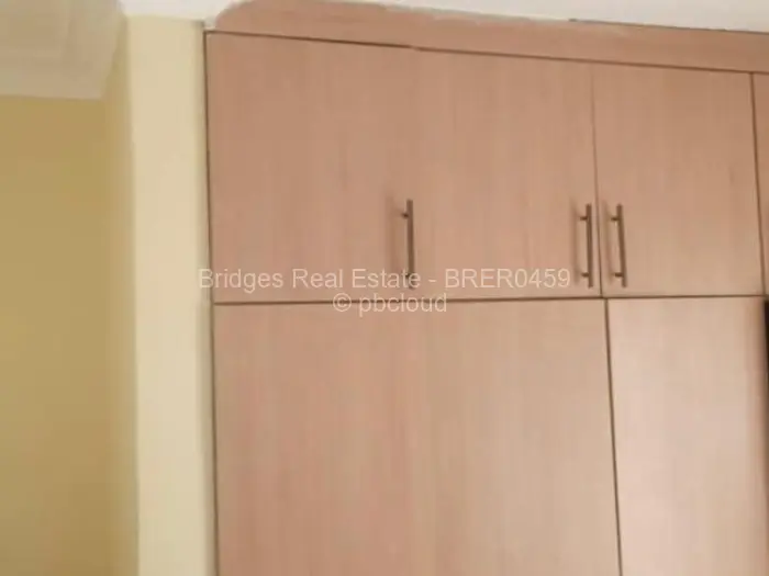 Flat/Apartment to Rent in Zimre Park, Harare
