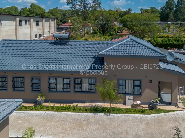 Townhouse/Cluster to Rent in Hillside Byo, Bulawayo